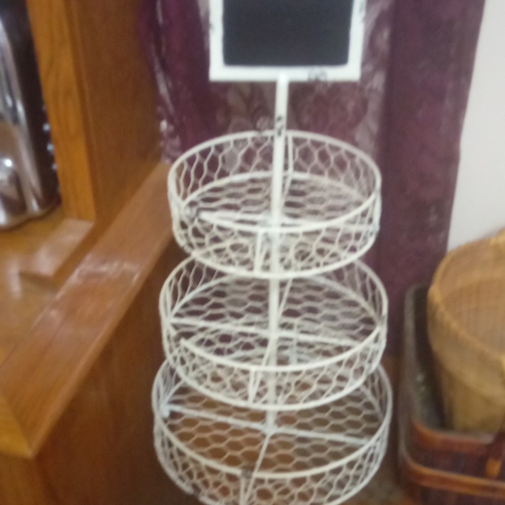 Jewelry stand